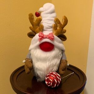Red Nosed Reindeer Christmas Gnome Festive by MWT NWT